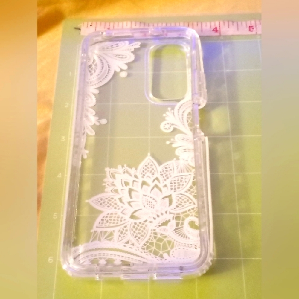 Cell phone case
